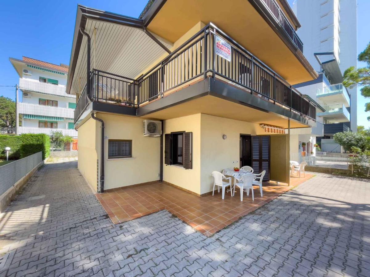 Apartments in Lignano Sabbiadoro 39726 Exterior foto